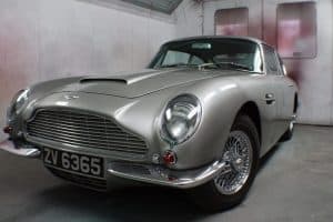 AstonMartinDB6