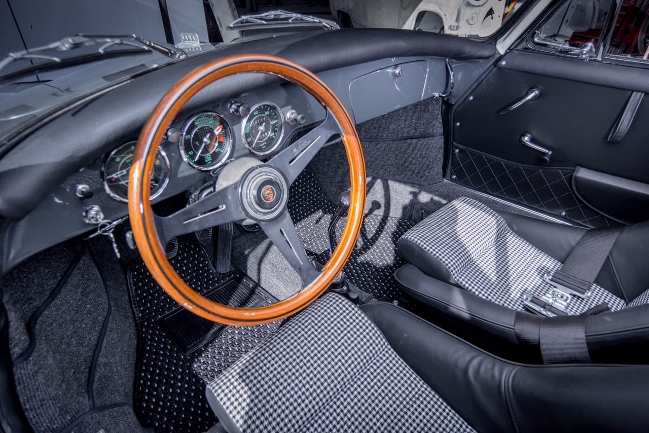 Porsche_365B steering wheel