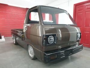 Specialist paint restoration job on Honda Pick Up Truck