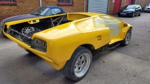 process of yellow Lamborghini Diablo repainting