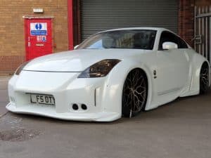 Veilside Nissan 350Z customisation in white